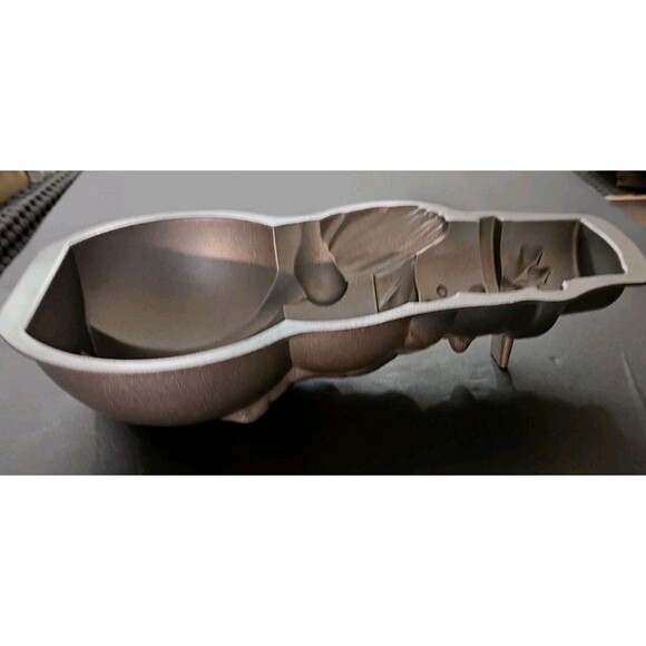 New Snowman Nordic Ware Cake Pan 5 Cups 1.5 Liter Aluminum 12 X 6 Made In USA - Picture 4 of 7